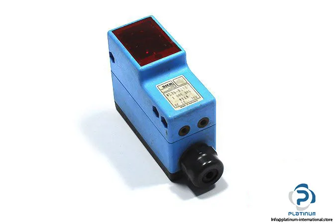 SICK WL 36-B 230 — Photoelectric Sensors (image 2)