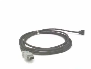 Omron R88A-CRKA003CR-E — PLC Accessories