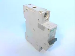 Schneider Electric C60N-C4 — Miniature Circuit Breakers (MCB) (image 2)