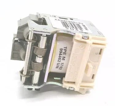 Schneider Electric LV429393 (image 2)
