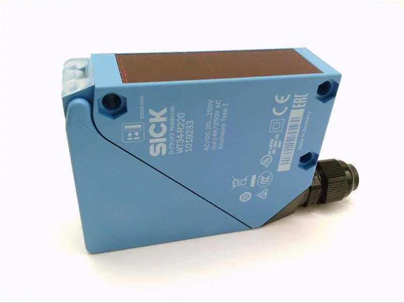 SICK WT34-R220 — Photoelectric Sensors (image 2)