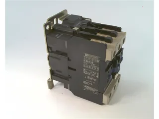 Schneider Electric LC1D6511LX1D6F7 — Contactors (image 2)