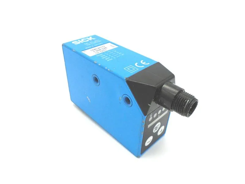 SICK CS81-N1112 — Photoelectric Sensors