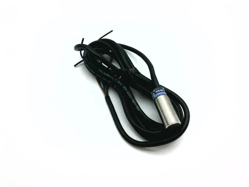 Schneider Electric XS1-N12PA340 — Proximity Sensors (image 2)