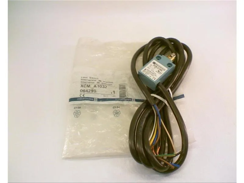 Schneider Electric XCM-A1032 — Limit Switches (image 2)