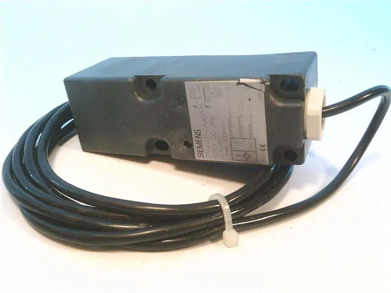 Siemens 3RG4031-6AD00 — Proximity Sensors