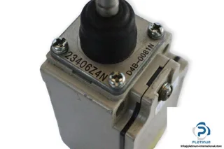 Omron D4B-4181N — Limit Switches (image 3)