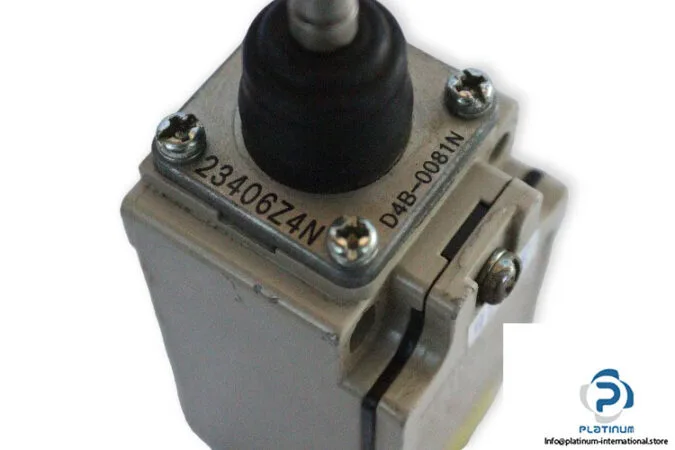 Omron D4B-4181N — Limit Switches (image 3)