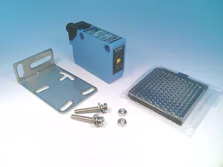 SICK WL250-2P431 — Photoelectric Sensors (image 3)