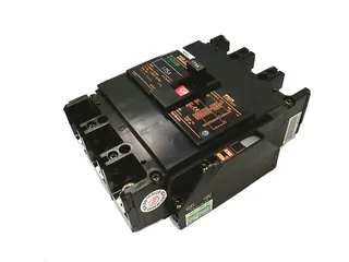 Fuji Electric EA203B/175 — Molded Case Circuit Breakers (MCCB) (image 2)