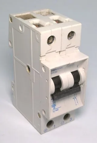 Siemens 5SX5220-6