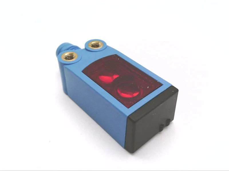 SICK WTB4-3P2100S81 — Photoelectric Sensors (image 2)