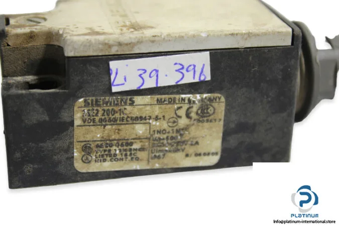 Siemens 3SE2200-1C — Limit Switches (image 4)