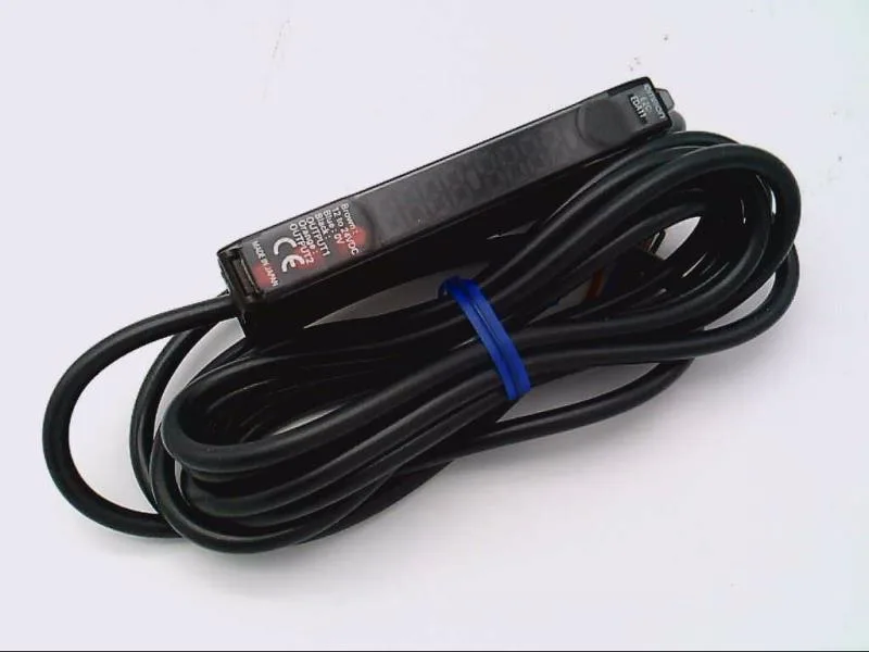 Omron E2C-EDA11 2M — Proximity Sensors (image 2)
