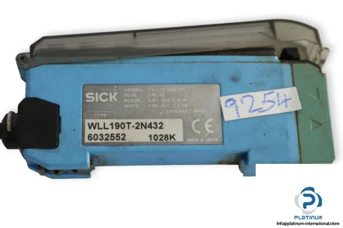 SICK WLL190T-2N432 — Photoelectric Sensors (image 3)