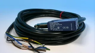 Schneider Electric XCMD25F2L5 — Limit Switches (image 4)