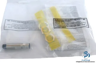 Omron E2E-X8MB1T12-M1 — Proximity Sensors (image 2)