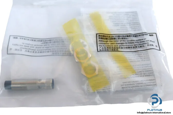 Omron E2E-X8MB1T12-M1 — Proximity Sensors (image 2)