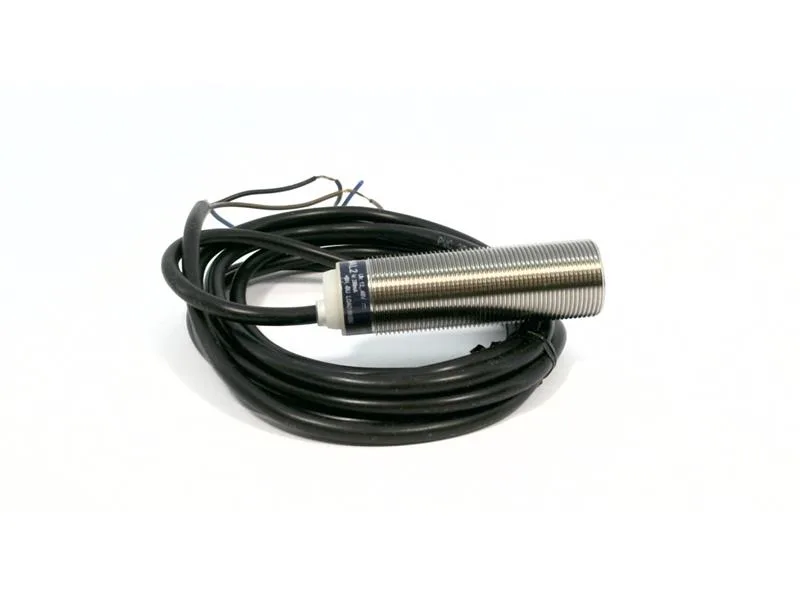 Schneider Electric XS618B1NAL2 — Proximity Sensors (image 4)