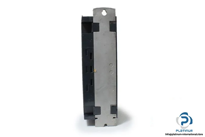 Schneider Electric LXM32SD18M2 (image 5)