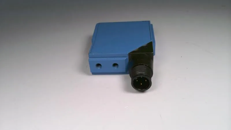 SICK WE12L-N4381S06 — Photoelectric Sensors (image 3)