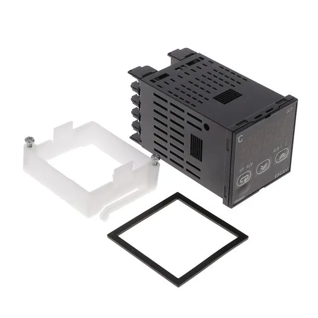 Omron E5CSV-QTD AC/DC24 — Process / Temperature Controllers