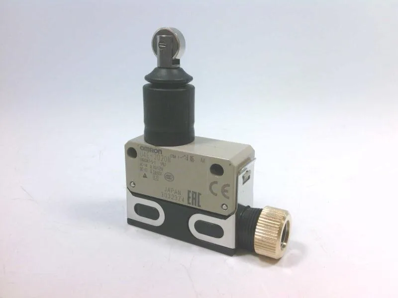 Omron D4E-2D20N — Limit Switches