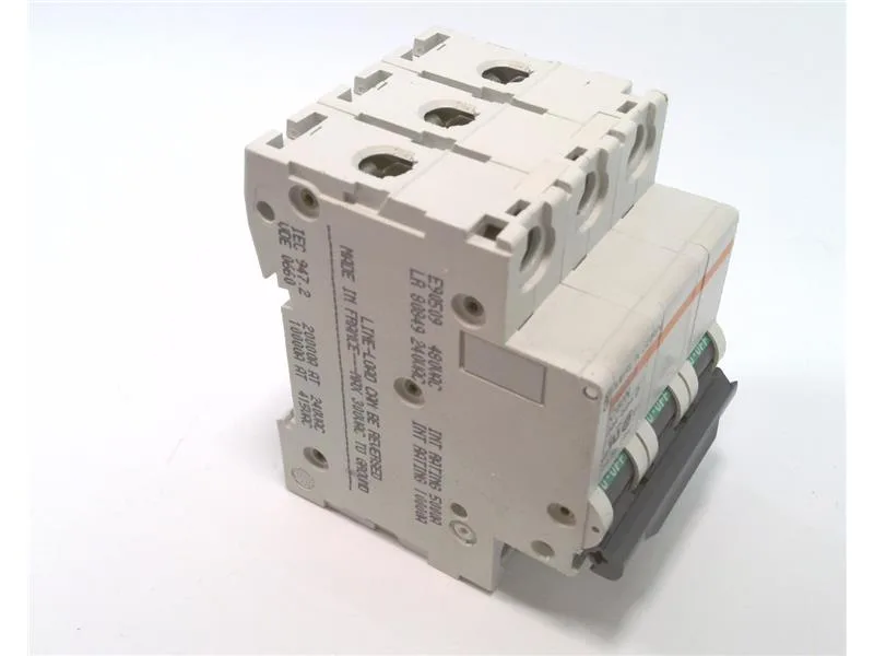Schneider Electric C60N-3P-20A-D — Miniature Circuit Breakers (MCB) (image 2)
