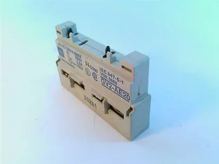 Schneider Electric GV2-AE20 — Molded Case Circuit Breakers (MCCB) (image 2)