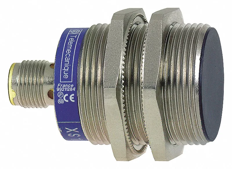 Schneider Electric XS1N30PA349D — Proximity Sensors (image 3)