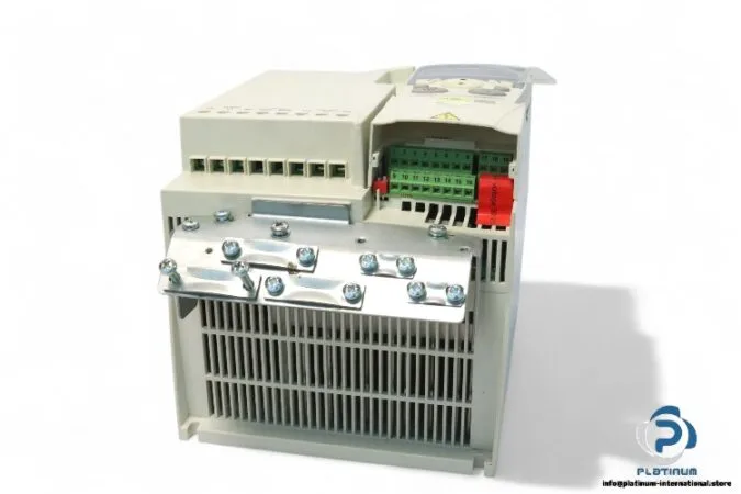 ABB ACS355-03E-12A5-4 — AC Drive (VFD) 480V (image 3)