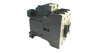 Fuji Electric SC-E04-110VAC — Contactors (image 3)