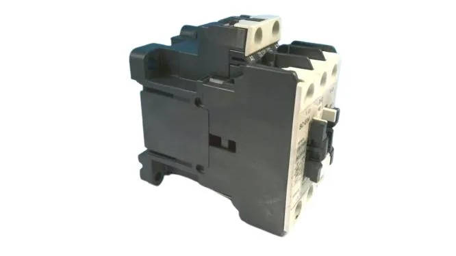 Fuji Electric SC-E04-110VAC — Contactors (image 3)