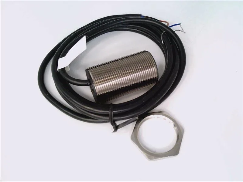 Schneider Electric XS130BLNAL2 — Proximity Sensors