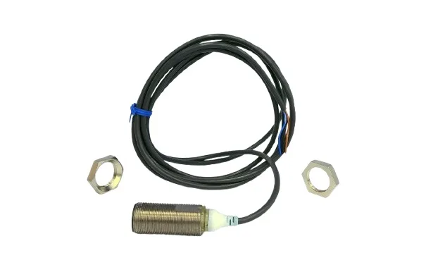 Omron E2A3-M18KS11-WP-B1 2M — Proximity Sensors (image 2)