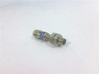 Schneider Electric XS1N08PB340D — Proximity Sensors (image 2)