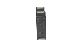 Omron K8AK-TH12S 100-240VAC — Process / Temperature Controllers (image 3)