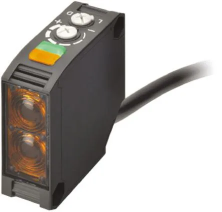 Omron E3JK-TR12-C 2M