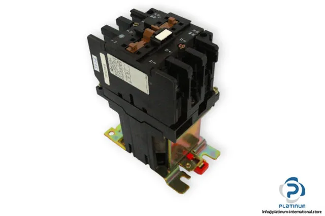 Schneider Electric LP1-D403 — Contactors