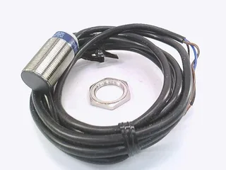 Schneider Electric XS518B1NAL2