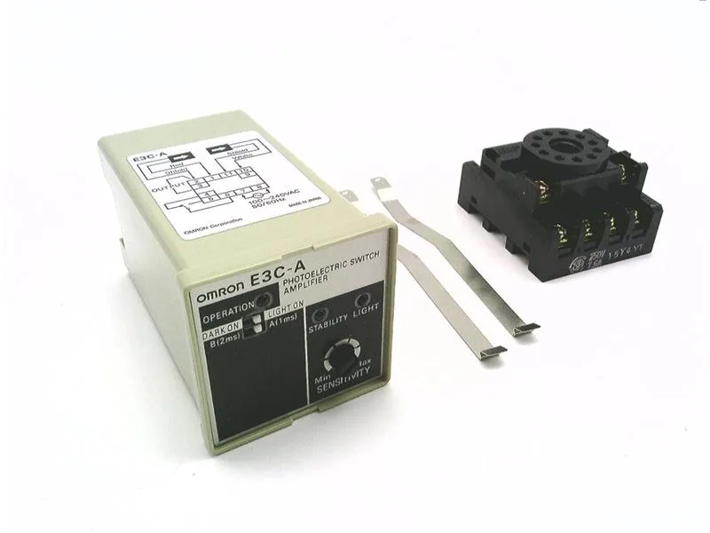 Omron E3C-A — Photoelectric Sensors