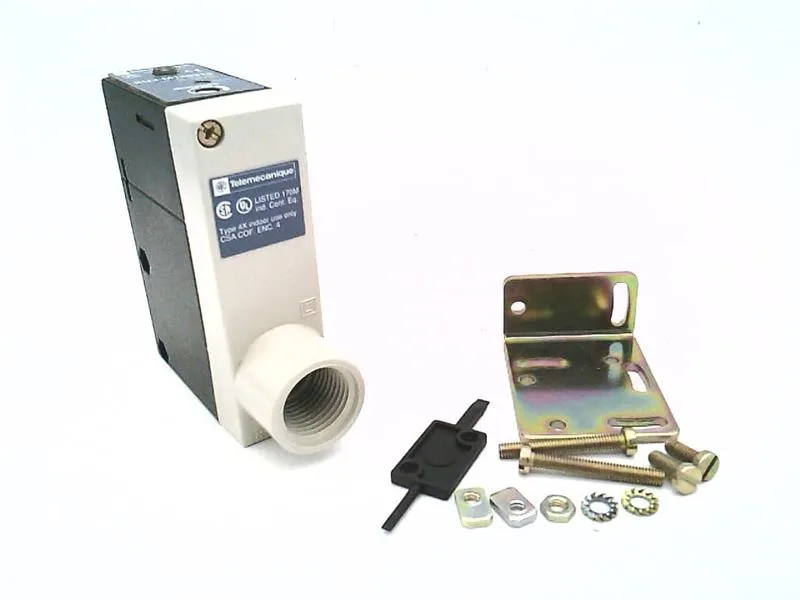 Schneider Electric XUJ-M120318H7 — Photoelectric Sensors (image 2)