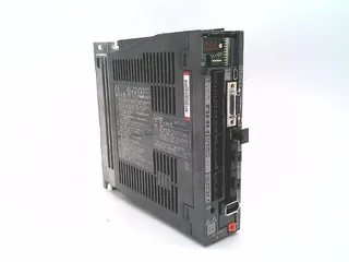Mitsubishi Electric MR-J4-40B-EB — Servo Drives