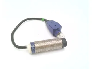 Schneider Electric XS618B2PAL01M12 — Proximity Sensors (image 2)