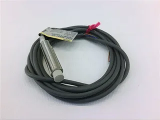 Omron E2E2-X5MY1-US 2M — Proximity Sensors (image 2)