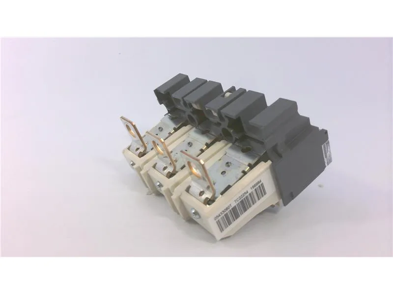 Schneider Electric LV510026 — Molded Case Circuit Breakers (MCCB) (image 4)