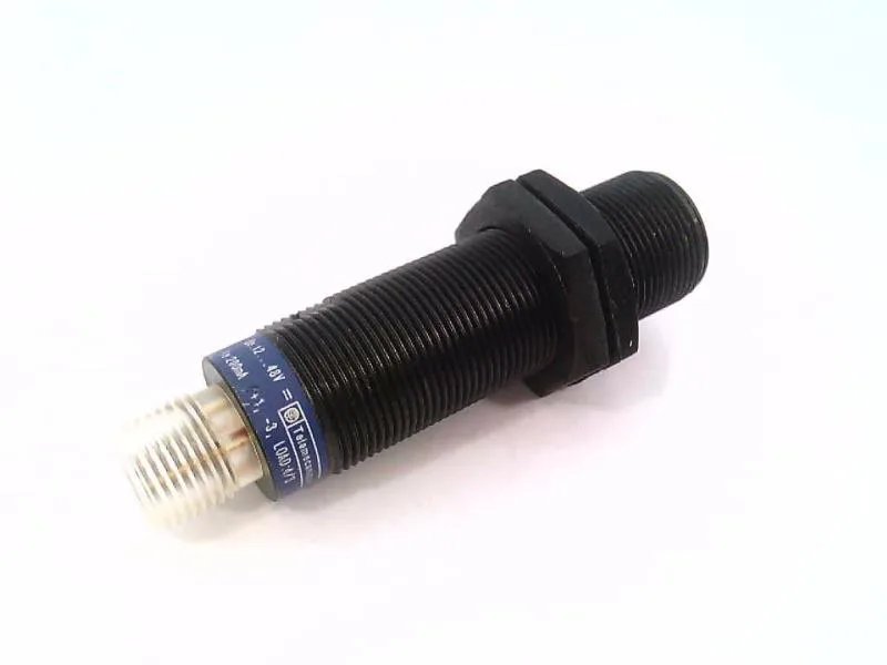 Schneider Electric XS4P18PA370D — Proximity Sensors (image 4)