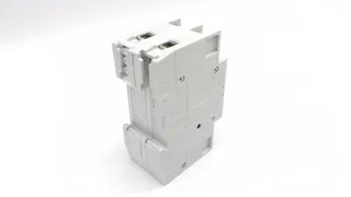 Siemens 5SQ2570-0KA25 — 1-Pole MCB (DIN Rail) (image 2)