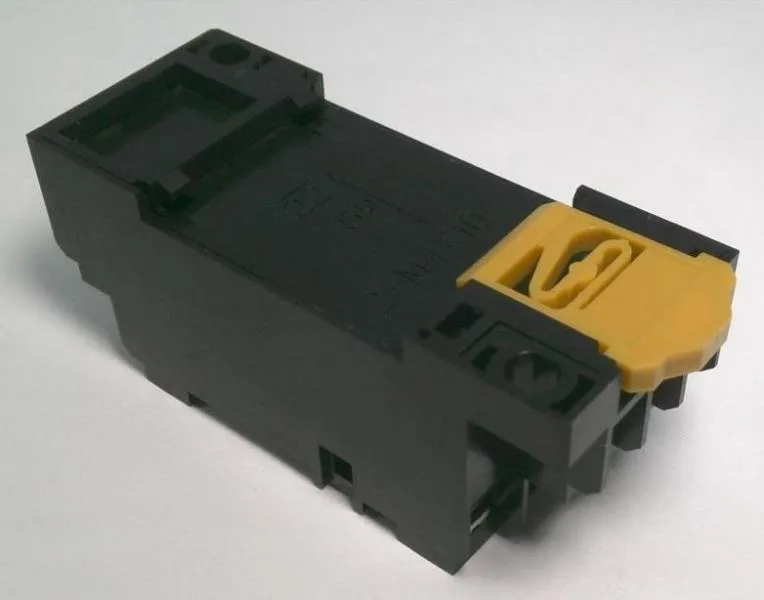 Omron PYF14A — Relay Sockets (image 3)