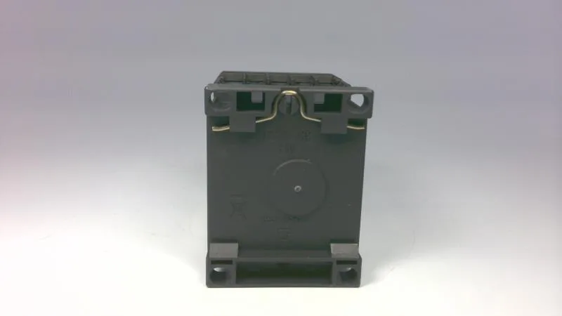 Siemens 3RT2017-1UB42 — Contactors (image 4)